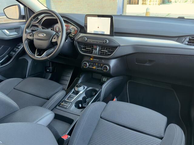 Ford FOCUS Wagon 1.0 ECOBOOST AUT8 TITANIUM X NAVI CAMERA APPLE-CARPLAY LED LMV PDC