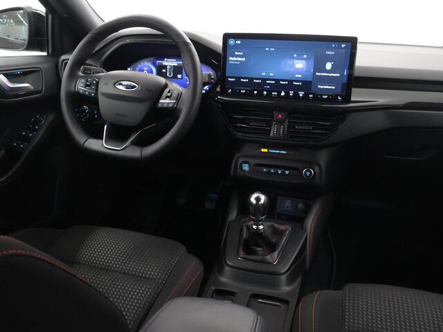 Ford FOCUS Wagon 1.0 EcoBoost Hybrid ST Line | Trekhaak | Winterpakket | Cruise Control Adaptief | Head-Up | Navigatie |