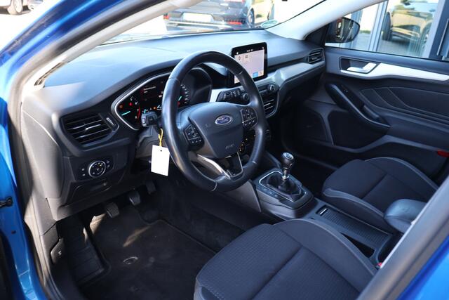 Ford FOCUS Wagon 1.0 EcoBoost Trend, Trekhaak, Carplay, Pdc