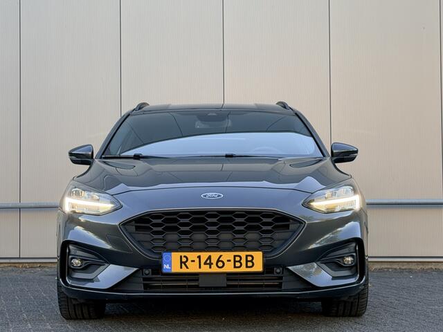 Ford FOCUS Wagon 1.5 ST Line - automaat - camera - navi - airco -