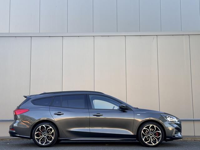Ford FOCUS Wagon 1.5 ST Line - automaat - camera - navi - airco -