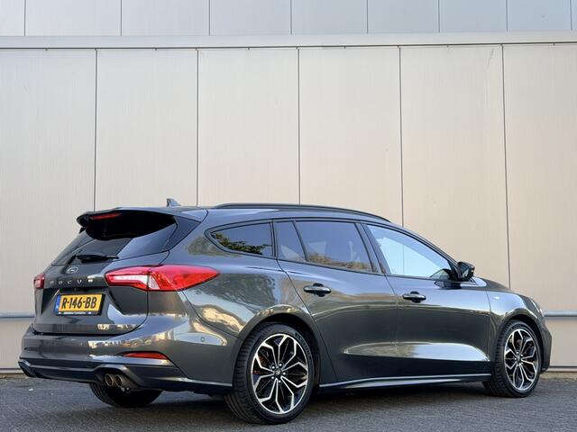 Ford FOCUS Wagon 1.5 ST Line - automaat - camera - navi - airco -