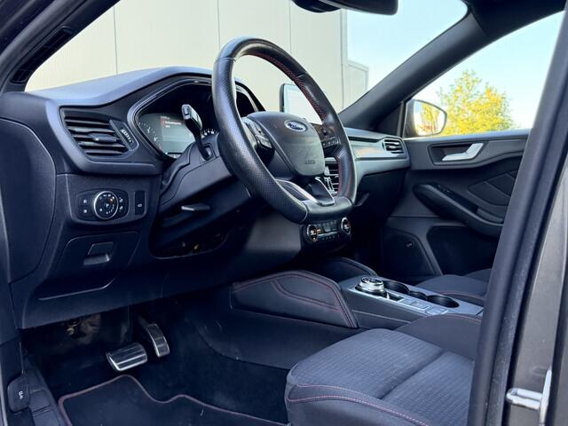 Ford FOCUS Wagon 1.5 ST Line - automaat - camera - navi - airco -