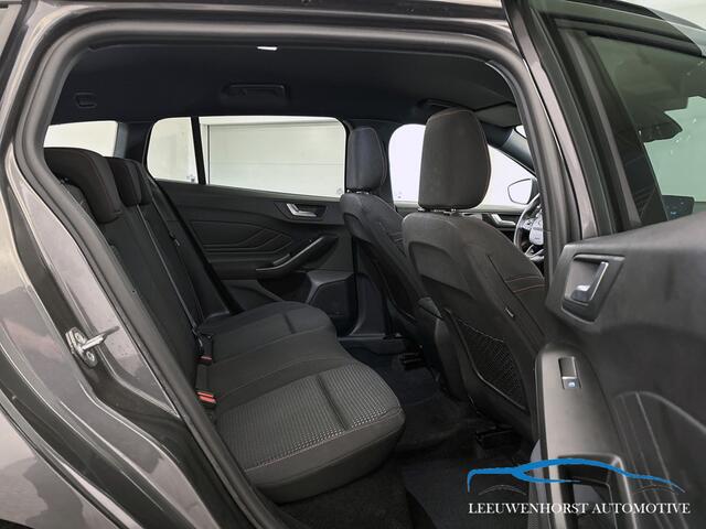 Ford FOCUS Wagon 1.0 EcoBoost Hybrid ST Line Stoel-stuur verwarming, Apple carplay, clima, cruise, camera, pdc