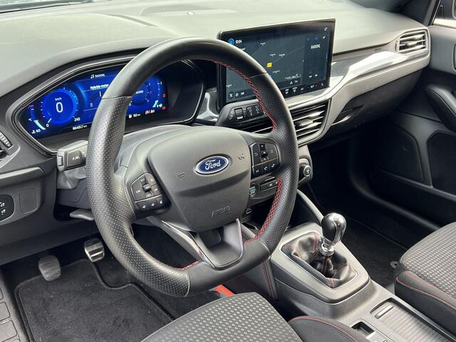 Ford FOCUS Wagon 1.0 EcoBoost Hybrid ST Line X | Apple carplay | Trekhaak | Voorstoelen verwarmd | NAP