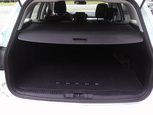 Ford FOCUS Wagon 1.5 EcoBlue Connected Staat in De Krim