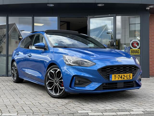 Ford FOCUS 1.0 EcoBoost ST Line Business ? Panoramadak ? CarPlay ? Winterpakket ? B&O