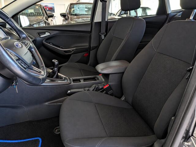 Ford FOCUS 1.0 Trend Airco, Cruise Control, Trekhaak, Stuurbekrachtiging