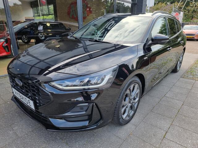 Ford FOCUS Wagon 1.0 Hybrid ST Line X | Automaat | Leder | 2024 | Winterpack | Zeer nette staat!