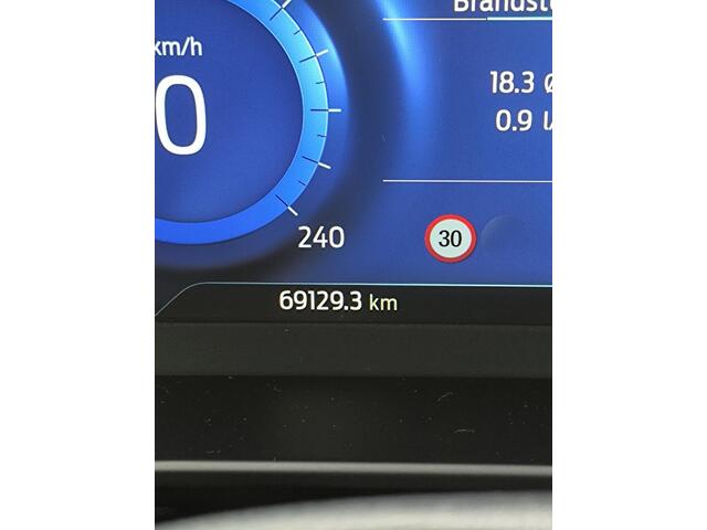 Ford FOCUS 1.0 EcoBoost Hybrid ST Line X Business DAB, carplay, camera, 155PK hybrid, B&O audio, navi, cruise en climate control.