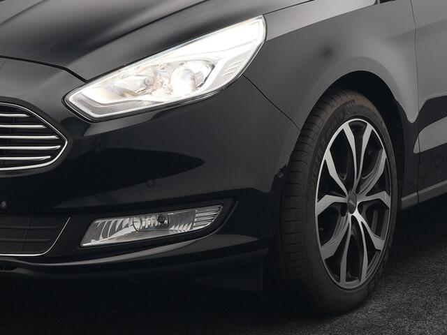 Ford GALAXY 2.0 Titanium 240pk 7 Persoons Automaat | Adaptive Cruise | Sfeerverlichting | Dode Hoek | Parkassist | Keyless | Stoelverwarming | Spraakbediening |