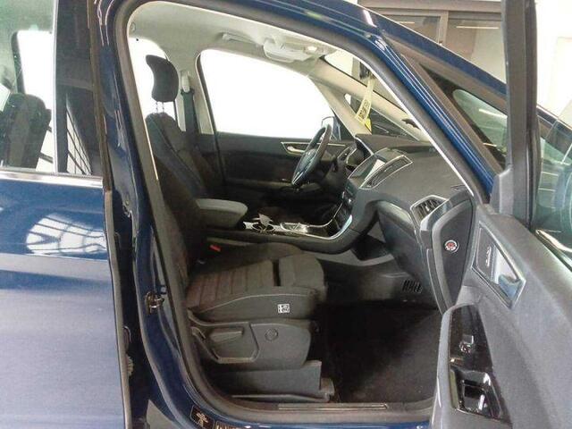 Ford GALAXY 2.5 Titanium FHEV 190pk | AGR Stoelen | Afneembare Trekhaak | SYNC 3 Navigatie | Stoelverwarming | 1.500 kg Trekgewicht