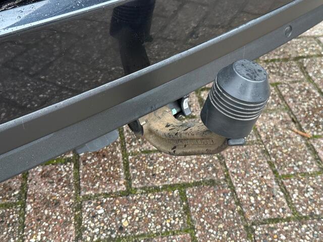 Ford GALAXY 2.0 TITANIUM Automaat 7 persoons