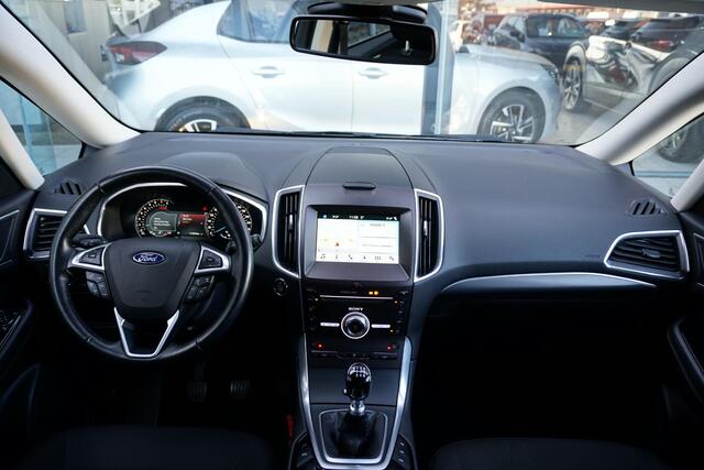 Ford GALAXY 1.5 Titanium 7-zitter + Advanced Technology Pack / Trekhaak