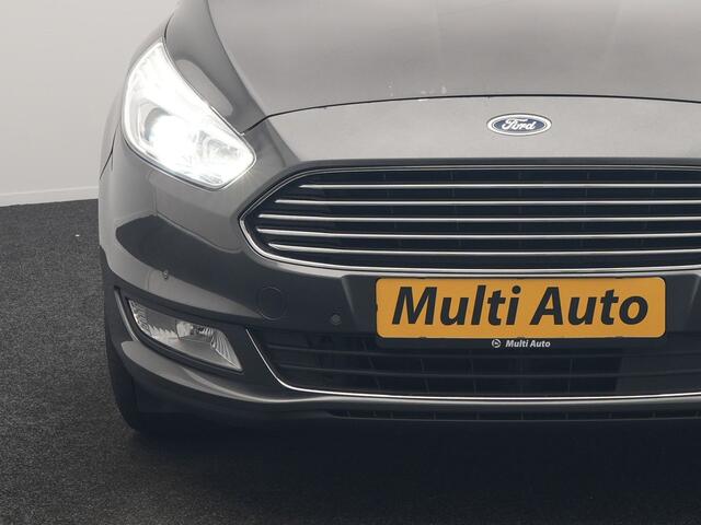 Ford GALAXY 2.0 Titanium Automaat 7 Persoons 241pk Dealer O.H. | Panodak | Adaptive Cruise | Camera | Alcantara Sportstoelen Memory & Verwarmd | Stuur Verwarmd | Apple Carplay | LED Koplampen | Navigatie |