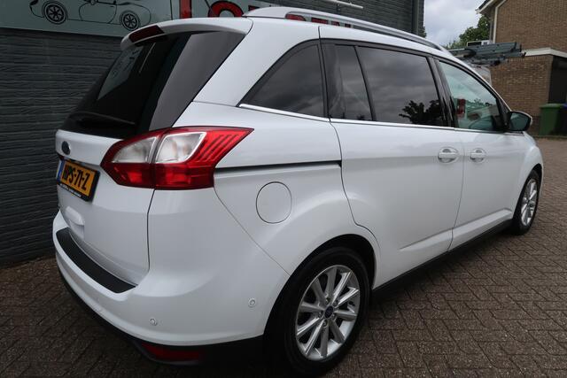 Ford GRAND C-MAX 1.0 Titanium 7p. Nieuwe distributie