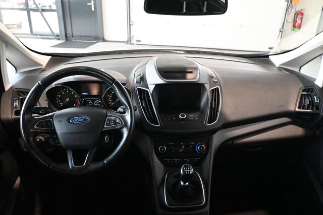 Ford GRAND C-MAX 1.0 Trend 7 Persoons Clima Navigatie LED Trekhaak Rijklaarprijs Inruil Mogelijk!