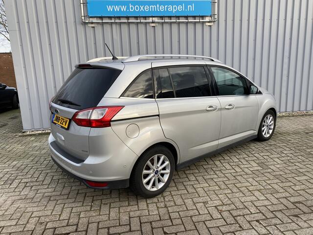 Ford GRAND C-MAX 1.0 Titanium 7p. Navigatie | Parkeer sensoren v+a | All seasonbanden | LM velgen | Winterpakket