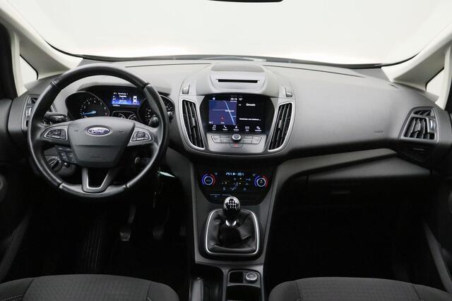 Ford GRAND C-MAX 1.0 Trend 7 Persoons 2018 | Airco | Cruise Control | Carplay | Navigatie | Trekhaak | Goed Onderhouden | Onderhoudshistorie | Stuurwiel Bediening | 2 Sleutels