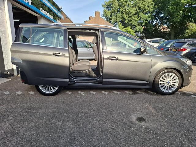 Ford GRAND C-MAX 1.0 Titanium /Nieuwe apk/ Nieuwe distributie bij aflevering/Navi/Zomer en winter set