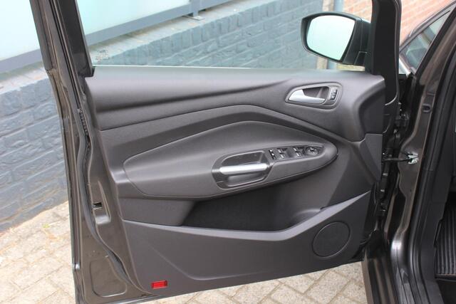 Ford GRAND C-MAX 1.5 Titanium Technology Pack|PDC|Camera|Trekhaak