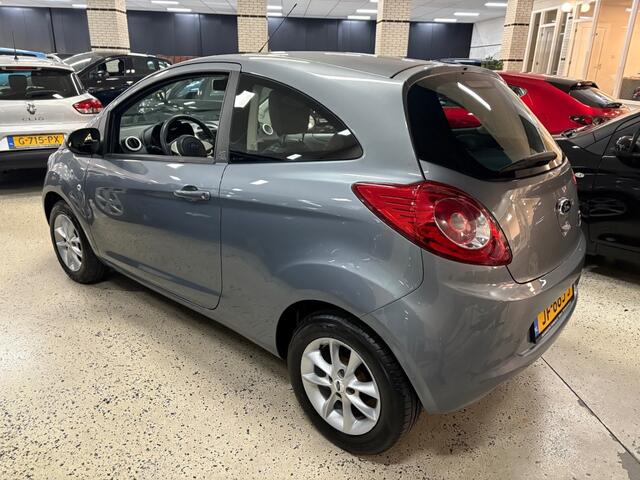 Ford KA 1.2 AIRCO / VERW.VOORRUIT / VERW.STOELEN / NIEUWSTAAT