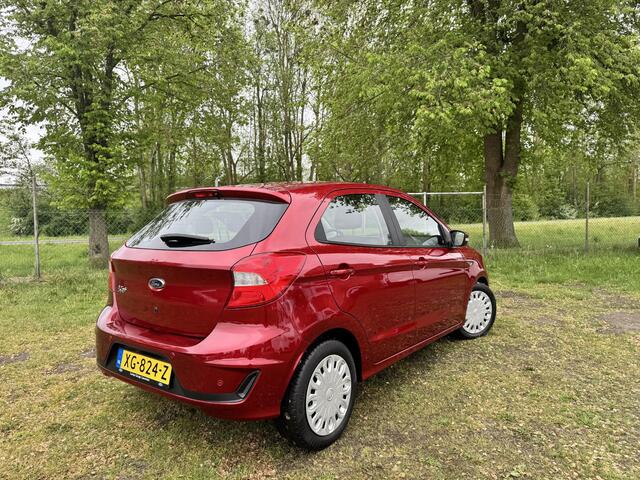 Ford KA Ka+ 1.2 Trend Ultimate | CLIMA | KEYLESS | CARPLAY | LIMITER |