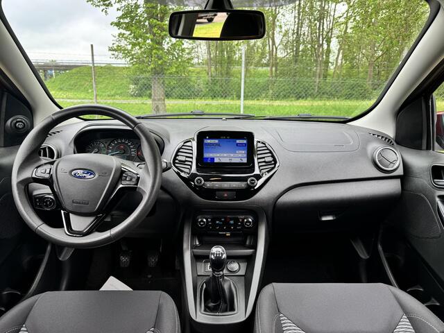 Ford KA Ka+ 1.2 Trend Ultimate | CLIMA | KEYLESS | CARPLAY | LIMITER |