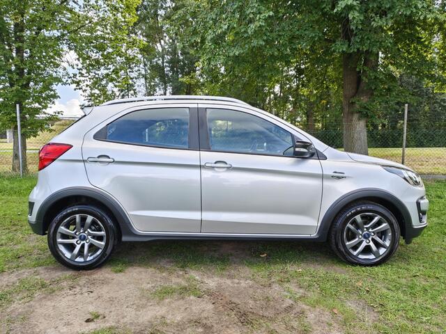 Ford KA Ka+ 1.2 Active | CRUISE | CLIMA | P. SENSOREN | CARPLAY/ANDROID NAVI |