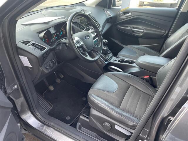 Ford KUGA 1.5 EcoBoost 150pk 2WD Titanium+Stylingpack-2000kgTrekgewicht-Na