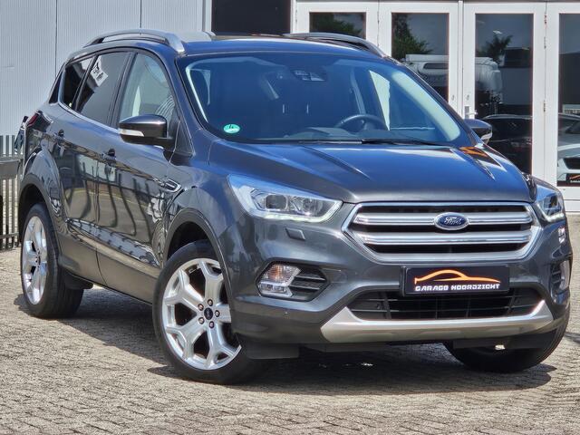 Ford KUGA 1.5 EcoBoost Titanium 150pk XENON|NAVIGATIE|CAMERA|CRUISE CONTROL|PDC VOOR&ACHTER|ELEKTRISCHE ACHTERKLEP|19 INCH Maandag tot Vrijdag geopend van 09.00 tot 20.00 uur en Zaterdag van 09.00 tot 18.00 uur .