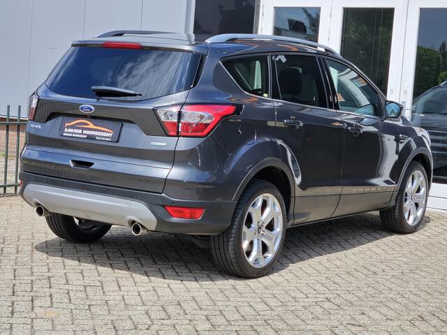 Ford KUGA 1.5 EcoBoost Titanium 150pk XENON|NAVIGATIE|CAMERA|CRUISE CONTROL|PDC VOOR&ACHTER|ELEKTRISCHE ACHTERKLEP|19 INCH Maandag tot Vrijdag geopend van 09.00 tot 20.00 uur en Zaterdag van 09.00 tot 18.00 uur .
