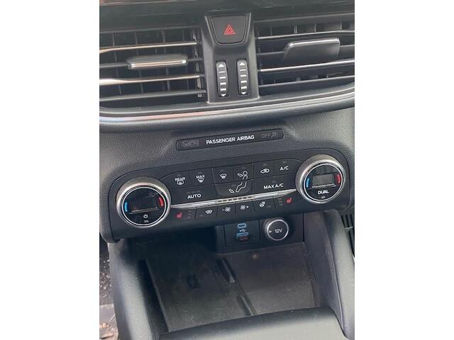 Ford KUGA 2.5 PHEV 225pk Vignale * Driver Assistance- & Winter Pack *