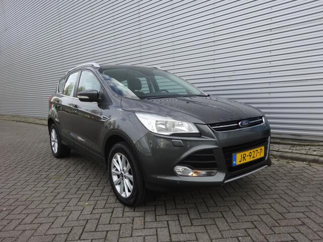 Ford KUGA 1.5 Titanium Navigatie / Trekhaak / Camera / Cruise / Pdc