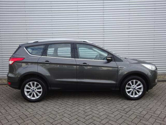 Ford KUGA 1.5 Titanium Navigatie / Trekhaak / Camera / Cruise / Pdc