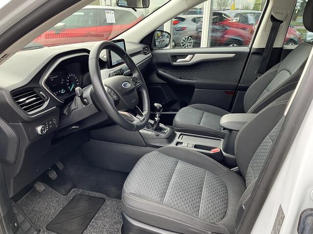 Ford KUGA 1.5 EcoBoost Titanium