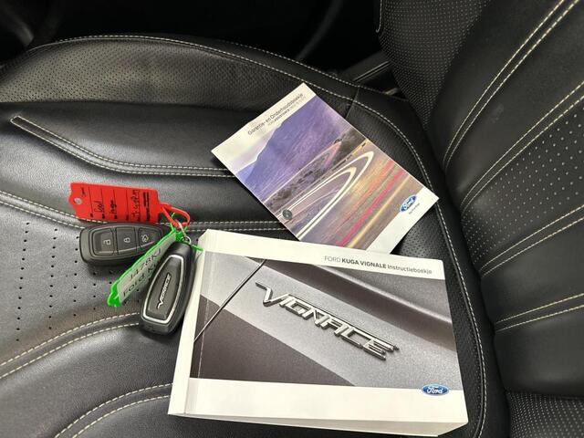 Ford KUGA 2.5 PHEV Vignale Lederen bekleding | Stoelverwarming | Climate Control | Parkeersensoren voor en achter | BTW-auto | 1e eigenaar | volledige historie | NL-auto