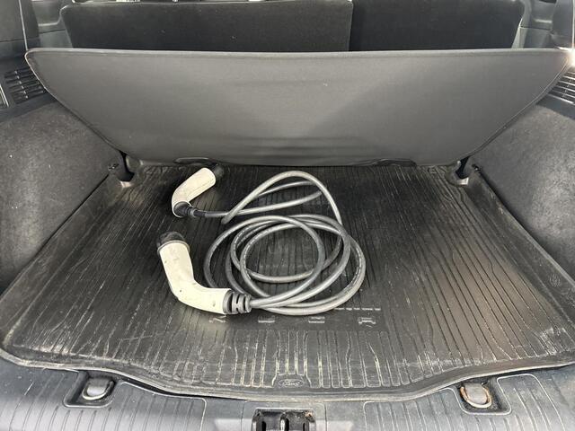 Ford KUGA 2.5 PHEV Vignale Lederen bekleding | Stoelverwarming | Climate Control | Parkeersensoren voor en achter | BTW-auto | 1e eigenaar | volledige historie | NL-auto