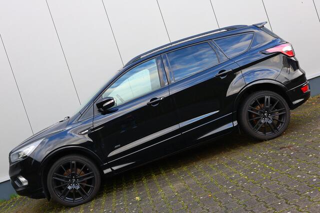 Ford KUGA 1.5 ST-LINE AUTOMAAT 129kw 4X4