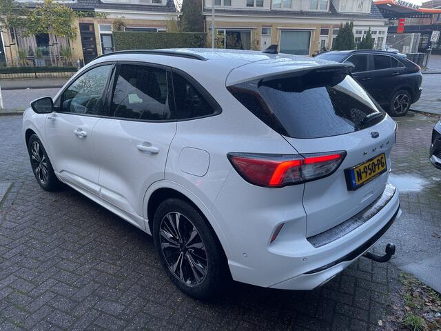 Ford KUGA 2.5 PHEV ST-Line X Stoel en stuurverwarming/Trekhaak.
