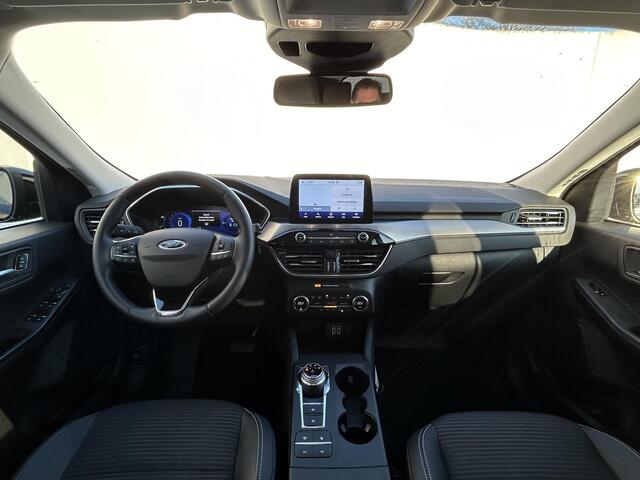 Ford KUGA 2.5 PHEV Titanium X Automaat / Dealer onderhouden / Trekgewicht 1.500 kg / EAER bereik 62 km / Camera / Stuur-, stoel- en voorruitverwarming / Apple Carplay Android /