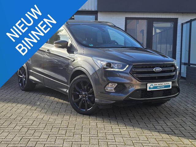 Ford KUGA 1.5 EcoBoost ST Line 150pk Navi, Camera, Winterpack, 19", Spoiler, All Weather banden.