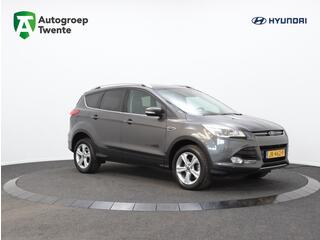 ford-kuga-1.5-titanium--trekhaak-