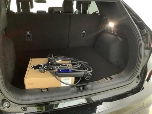 Ford KUGA 2.5 PHEV ST-Line X 225pk | Driver Assistance Pack | Technology Pack | Panoramadak | Wegklapbare Trekhaak | Winterpack | Verlengde Fabrieksgarantie tot 04-2028