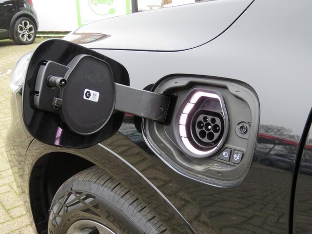 Ford KUGA 2.5 PHEV ST-Line / Pano / Trekhaak / Stoelverw. / Camera / FABRI