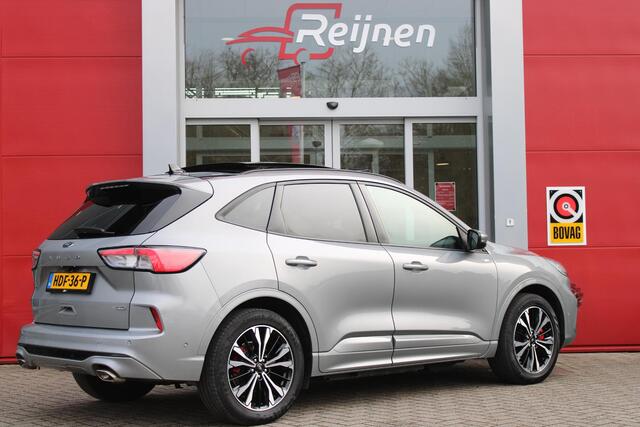 Ford KUGA 2.5 225PK PHEV ST-LINE | PANORAMISCH SCHUIF/KANTEL DAK | ELEKTRISCH BEDIENBARE ACHTERKLEP | FULL LED KOPLAMPEN | 360° CAMERA | KEYLESS ENTRY/START | CLIMATE CONTROL | ADAPTIVE CRUISE CONTROL | DAB+ RADIO | DRAADLOZE TELEFOONLADER | NAVIGATIE | APPLE CARPL