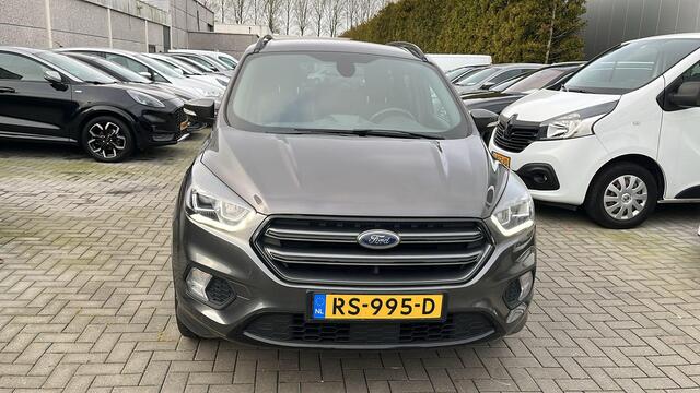 Ford KUGA 1.5 EcoBoost ST Line | Winterpakket | Camera | Voor & achter sensoren