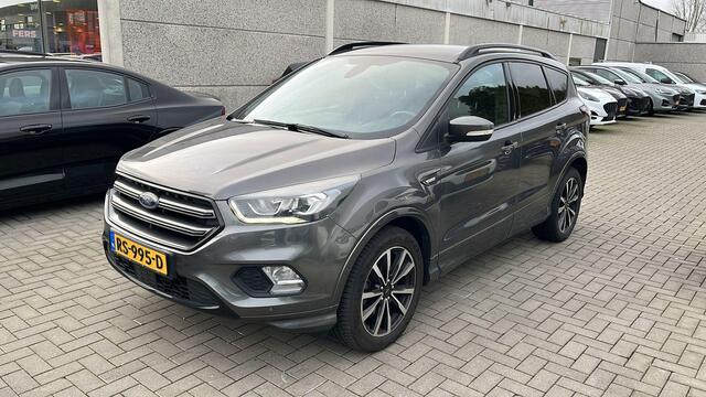 Ford KUGA 1.5 EcoBoost ST Line | Winterpakket | Camera | Voor & achter sensoren