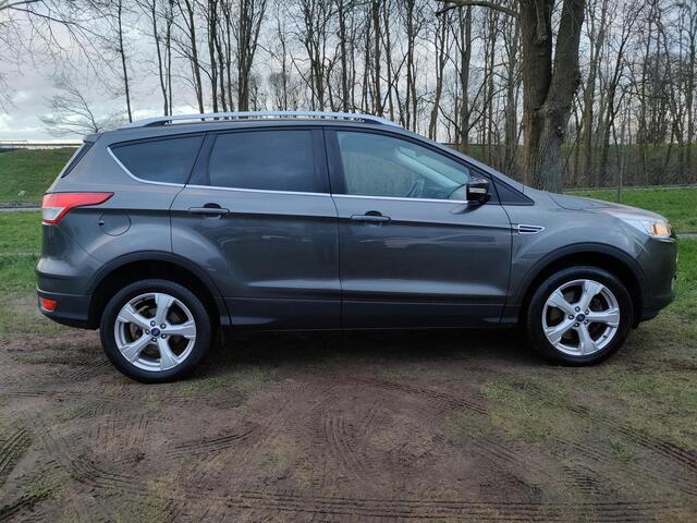 Ford KUGA 1.5 EB Titanium 182pk 4WD Automaat | CLIMA | NAVI | CRUISE | TREKHAAK |