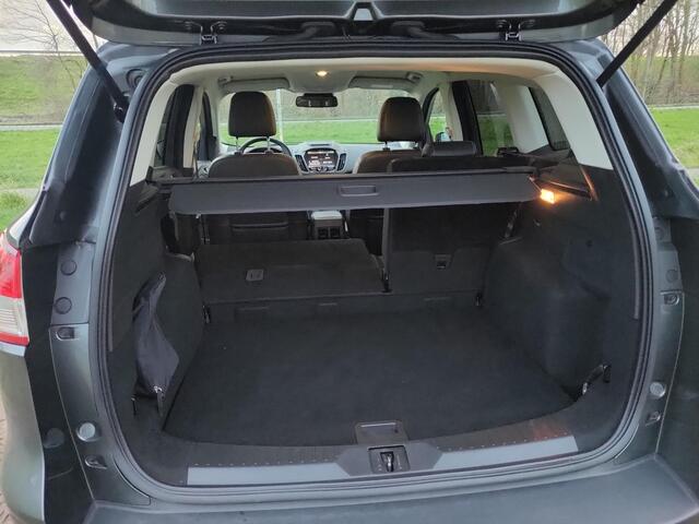 Ford KUGA 1.5 EB Titanium 182pk 4WD Automaat | CLIMA | NAVI | CRUISE | TREKHAAK |